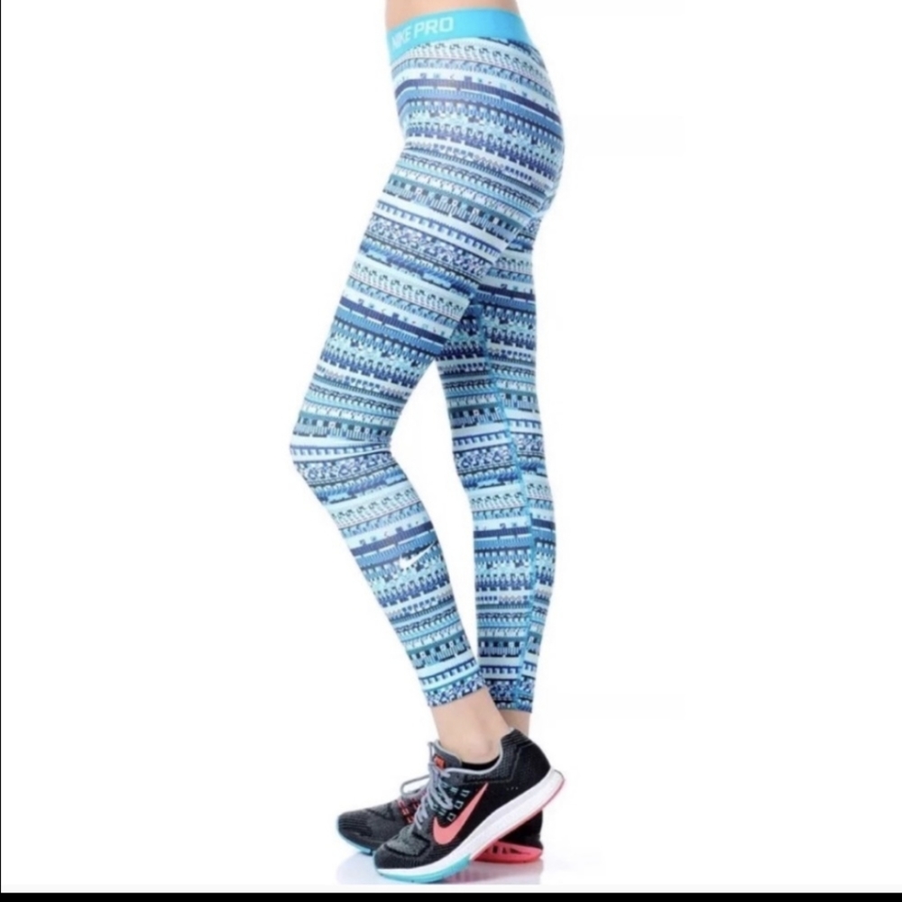Nike pro Aztec leggings